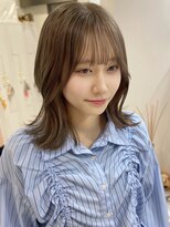 モナバイルーブル(MONA by Louvre)&nbsp;【MONA名古屋駅】外ハネ/似合わせカット/ミディアム