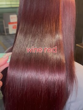 ワインレッド