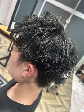 ステレオ ヘアデザイン 安城店(STEREO HAIR DESIGN) …スパイキーショートパーマ…(12月)