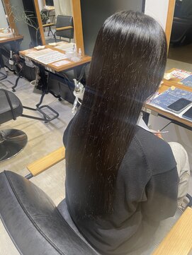 サロンドジョー(salon de joe) カット+イルミナカラー