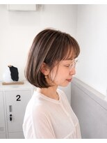 スイ(suiw) メガネにも合うハイライトニュアンスレイヤーボブ【suiw】昭和町