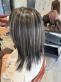 アースコアフュールボーテ 新潟中野山店 (EARTH coiffure beaute)&nbsp;2ブリーチでできるハイトーンハイライト【白髪ぼかし】