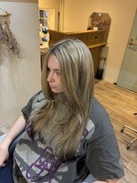 hair＆relax salon UMI&nbsp;クールブロンド×スモーキーローライト