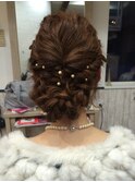 お呼ばれヘアー