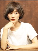 大人のふんわりボリュームボブ