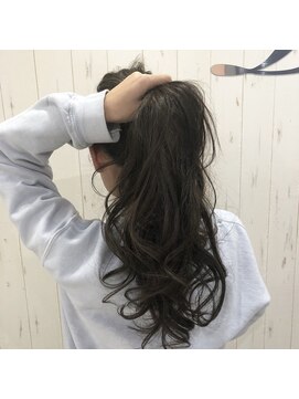 ディバイス カラーアンドエクステ(Device) 【Device】透明感スモーキーベージュ