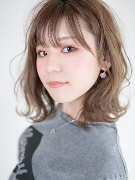 ホロン 池袋(HOLON) 【HOLON】外国人風耳かけフォギーベージュ外ハネミディ