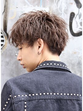 ネイビー(NAVY) ショートスパイラルウェーブ 短髪でパーママッシュ