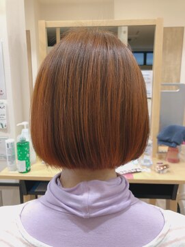 ビューティーパーク ヒロミ(Beauty Park 163) マニキュアオレンジのボブ