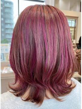 レブリィゼンコー イオンモール多摩平の森店(Reverie ZENKO) 【くびれミディアム】ハイライト×ピンクカラー