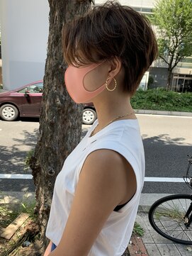 ザデイ(THE DAY) 前下がりハンサムショート