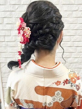 ザブックハンドサロン(The book hand salon) 袴×ヘアアレンジ