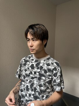 ウェルネス(Wellness) ハイライト波巻きマッシュアップバング束感ショート84