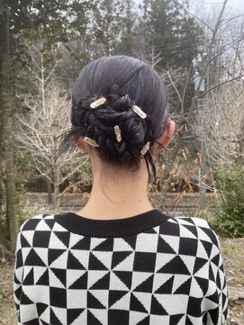 ヘアーコンセプト アイアイオ(HAIR CONCEPT iio) tight arrange