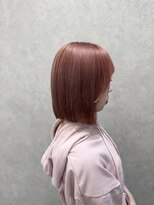 ロンド レア 天神大名店(Lond Le’a) ホワイトブロンド/外ハネボブ/美髪/ワイドバング/ブルーブラック