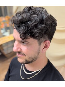 ジジバイワースホワイル(jiji by WORTH WHILE) スペインカール