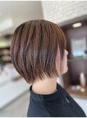 ショートボブ
