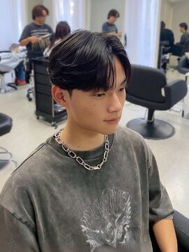 ジィルム(XELM) 韓国レイヤーカット/ブリーチ/レイヤーカット/ハッシュカット