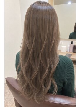 クリー(cree) cree 美フォルムカット×髪質改善ヘアエステ【馬出髪質改善】