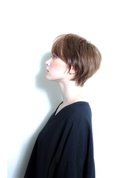 メイクス 表参道(MAKE'S omotesando) MAKE'S表参道　大人可愛い耳掛け小顔ゆるショート