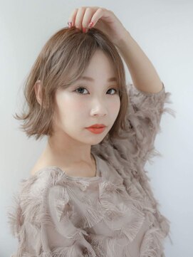 ルティア(Lutia) ダブルカラー アッシュベージュ★★