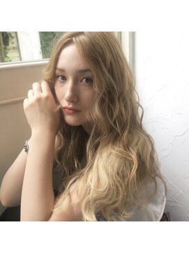 サロンドミルク 溝の口店(salon de MiLK) 柔らかホワイトブロンドカラー♪