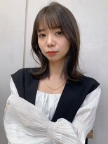 シーン(SCENE)&nbsp;外ハネレイヤー　ミディアム　アッシュブラウン【天神/今泉】