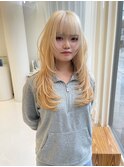 ハイトーンケアブリーチホワイトブロンドロングレイヤー小顔ヘア