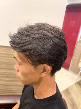 銀座マツナガ 神田店 ニュアンスパーマナチュラルツーブロック大人の男性セット☆