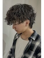 ジゼル(gisele)&nbsp;(黒須)波巻きパーマ