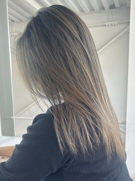 ヘアーアート リオン バイニューヨークニューヨーク(hair art Le Riow byNYNY) シャドールーツ×グレージュ