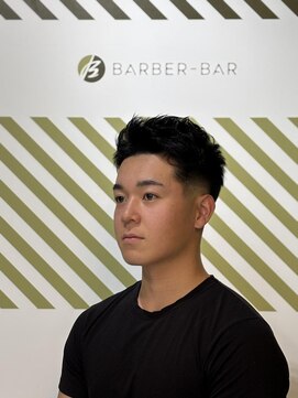 バーバーバー 高坂(BARBER-BAR) フェード