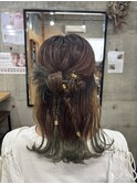 個性派ハーフアップ