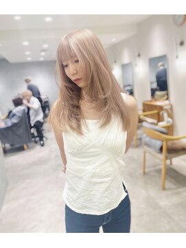 チェレ アズーリ 狭山店(Chere azuri) ホワイトミルクティーベージュ・ケアブリーチ・レイヤーカット