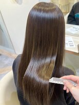 アンド ラ ブランシュ(&.La Blanche)&nbsp;暗めカラー/ミディアムヘア/デザインカラー/縮毛矯正