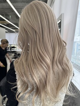 リノート バイ エゴル 太田川(Linoet by ENGOL) ホワイトベージュ/ミルクティーベージュ/ハイトーンカラー