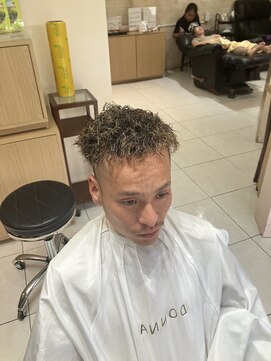 メンズハードパーマ