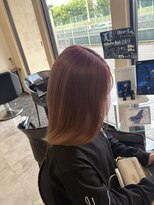 ラシック(La Chic)&nbsp;柔らかなピンクベージュで透け感up!