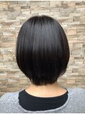 ショートボブ