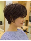 ショートボブ