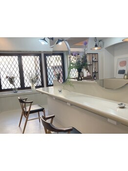 女性専用サロンでリラックス♪完全マンツーマンの贅沢空間で、髪も心も癒されるひと時をお過ごし下さい＊