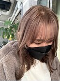 くすみベージュ