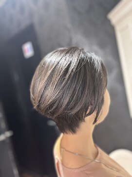 ニューヨークコレクション(New York Collection) 大人可愛い30代40代50代丸みショートくびれショート