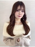 顔周りレイヤー　艶感　ベージュカラー　くびれヘア　透明感