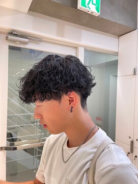 ヘアサロン ガリカ 表参道(hair salon Gallica) ハードパーマで無造作にキマるメンズマッシュ