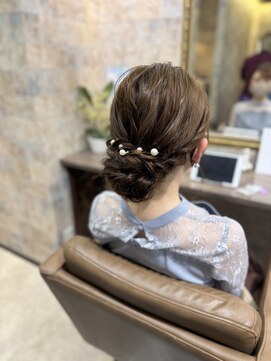 ゆるふわシニヨン