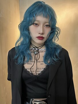 原宿/ウルフカット レイヤー デザインカラー ルーツカラー   