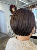 リリ(LILI)&nbsp;ショートボブ