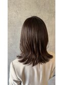 艶感重視の大人ミディアム 外はねスタイル ピンク系ブラウン