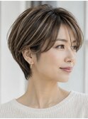 白髪ぼかしハイライトブリーチミルクティーベージュ